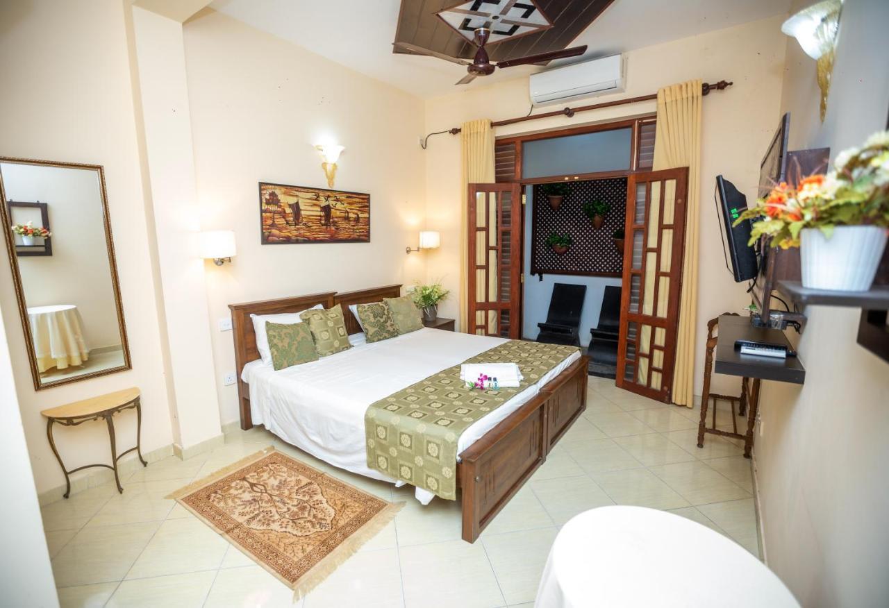 كالي Fort Thari Inn المظهر الخارجي الصورة