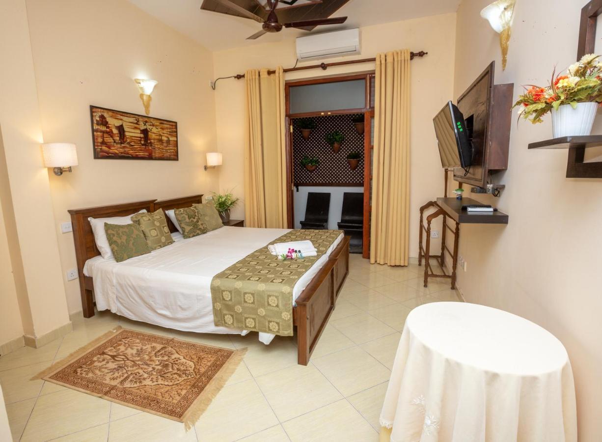 كالي Fort Thari Inn المظهر الخارجي الصورة